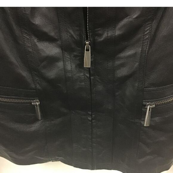 LA NOUVELLE RENAISSANCE. NWT WOMENS LEATHER MOTO JACKET - Picture 3 of 15